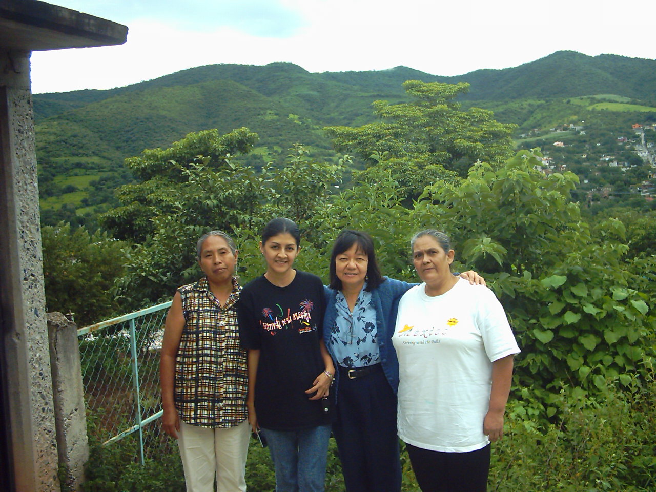 Women in Apaxtla